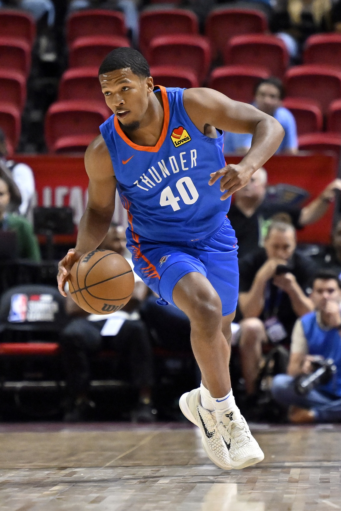 Baccarat-G联赛场均20分！Shams：开拓者用双向合同签下克里斯·扬布拉德